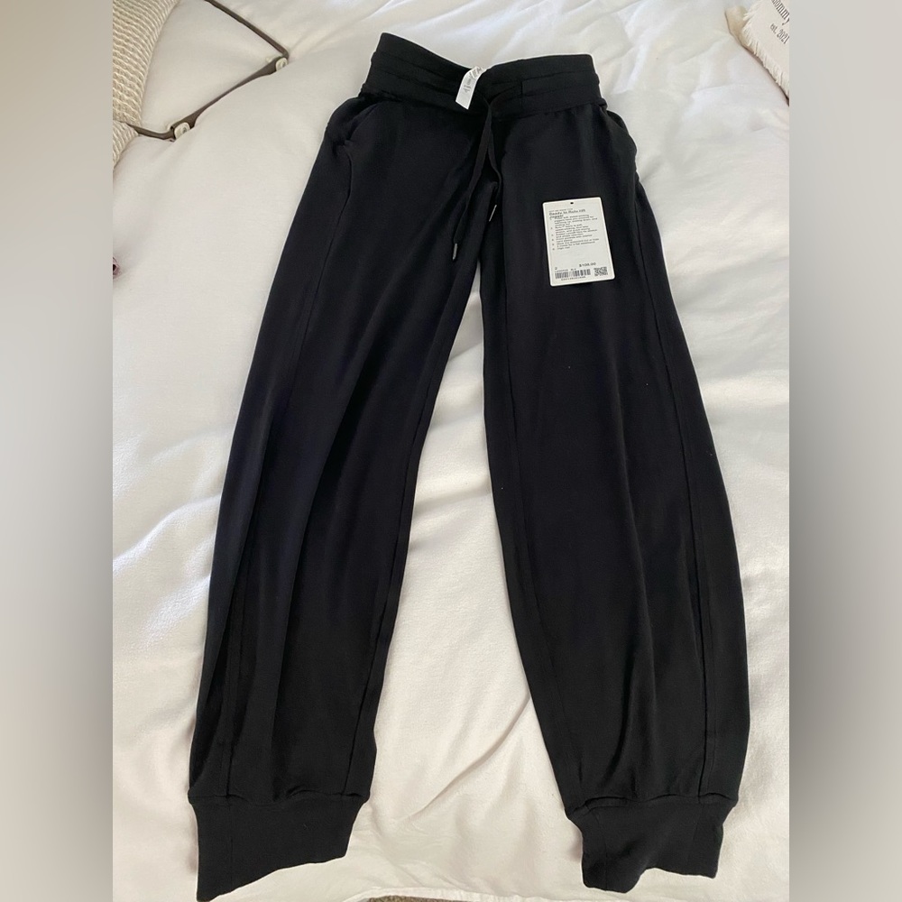 Lulu Lemon Black Joggers